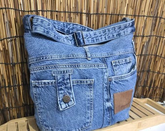Torba typu hobo z jeansów z recyklingu – dżinsowa listonoszka na ramię – zrównoważony prezent dla niej, rozmiar 16 cali / 14 cali
