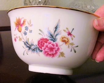 AVON American Heirloom Collectible Bowl Independence Day 1981