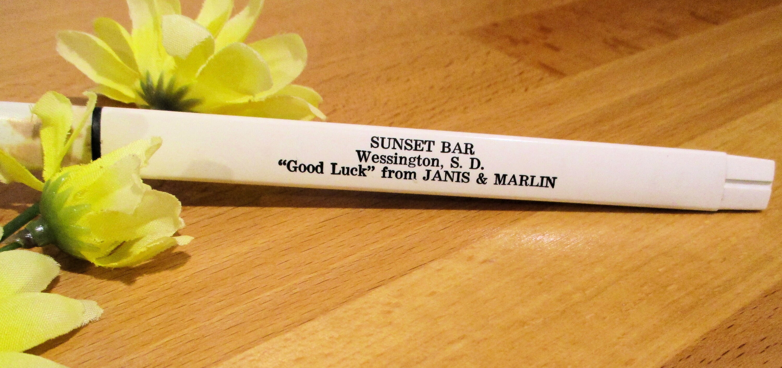 Vintage felt Tip Pen, Vintage 1970s, Wessington SD, Sunset Bar Advertising Pen Etsy