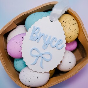 Étiquettes avec noeud bleu pour panier de Pâques, étiquette de panier de Pâques personnalisée pour garçons, étiquette de panier de Pâques personnalisée, étiquette en forme d'oeuf avec noeud bleu, décoration de printemps de Pâques
