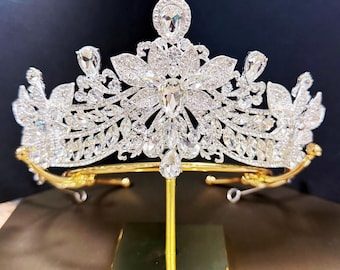 Silver Clear Flower Princess Tiara, Handmade Rhinestone Bridal Crown, Custom Wedding Birthday Headpiece