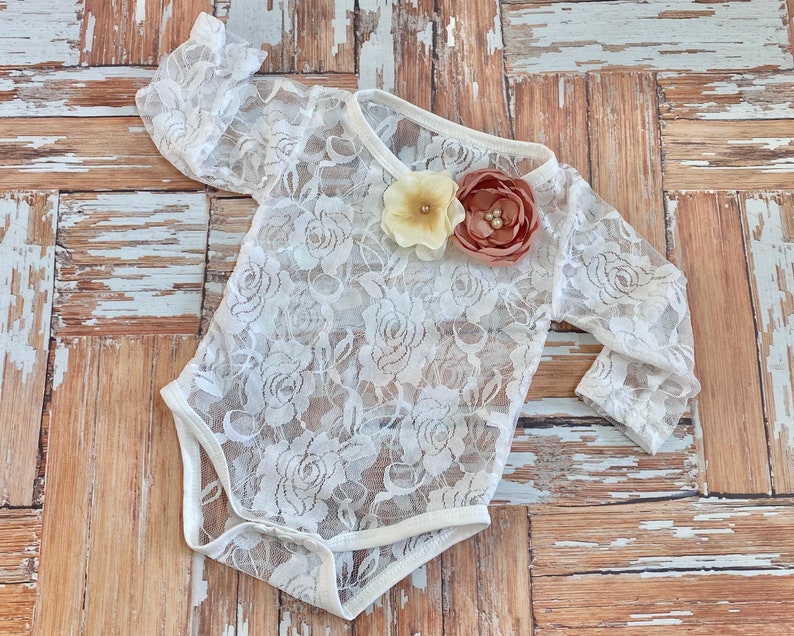 Baby Girl Ditsy Flower Pattern Lace Decoration Long Sleeves Bodysuit main image 0