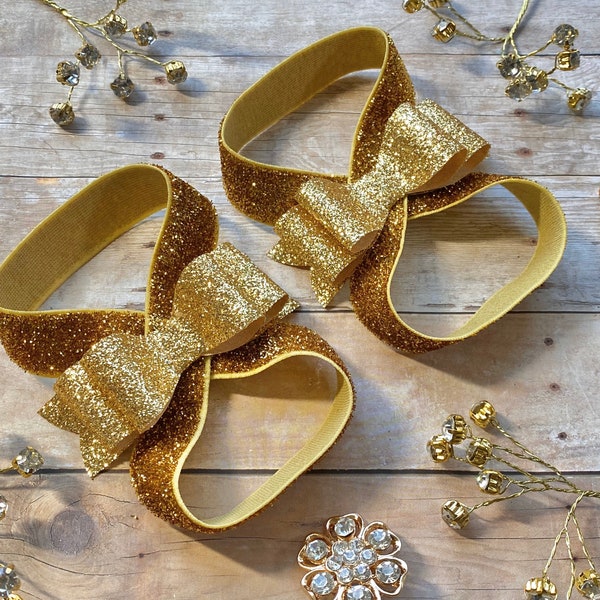 Glitter Bow Barefoot Sandals, Shiny Baby Girl Stretchy Summer Shoes, Frosted Over the Top Cake Smash Outfit Photo Prop, Newborn Shower Gift