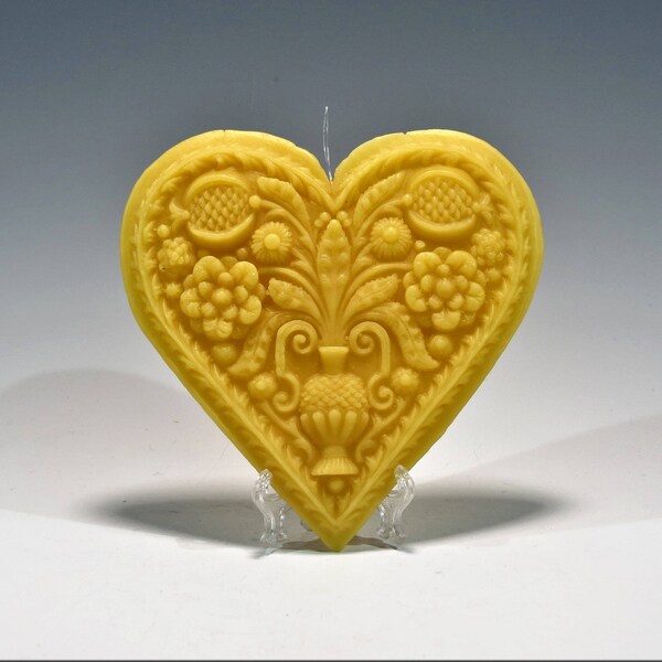 Beeswax Springerle Heart Vintage Springerle Heart Beeswax Ornament Beeswax Heart Decoration Folk Art Heart Ornament Valentine's Day Heart