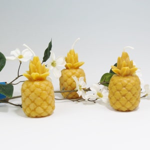 Beeswax Pineapple Hospitality Candles, Large Pineapple Candle, House Warming, Wedding Shower, Baby Shower, Hand Poured Candle, Welcome Home