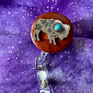 Buffle. Bobine de badge, bobine de porte-carte d'identité rétractable, clip pour nom, sud-ouest, infirmière, médecin, cadeau pour enseignant