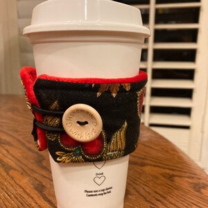 Tea Coffee Sleeve, Hand Made, Timeless Treasures Heart, Corazon Sagrado, Eternal Heart