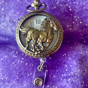 Bobine d'insigne camée cheval, porte-carte d'identité rétractable, clip pour nom, infirmière, médecin, cadeau pour enseignant