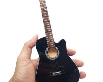 Miniature Guitar Accoustic Black Bon Jovi 1/4 Scale
