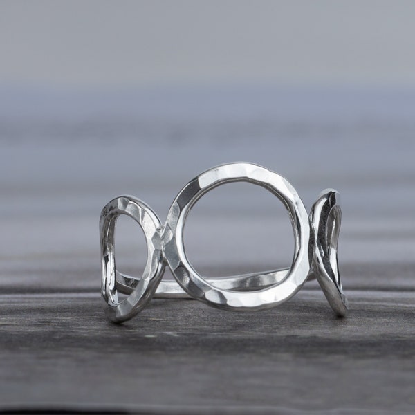 Hammered Silver Handmade Circle Ring - Three Circle Sterling Silver Ring - Bright and Shiny Everyday Silver Jewelry - Dainty Ring