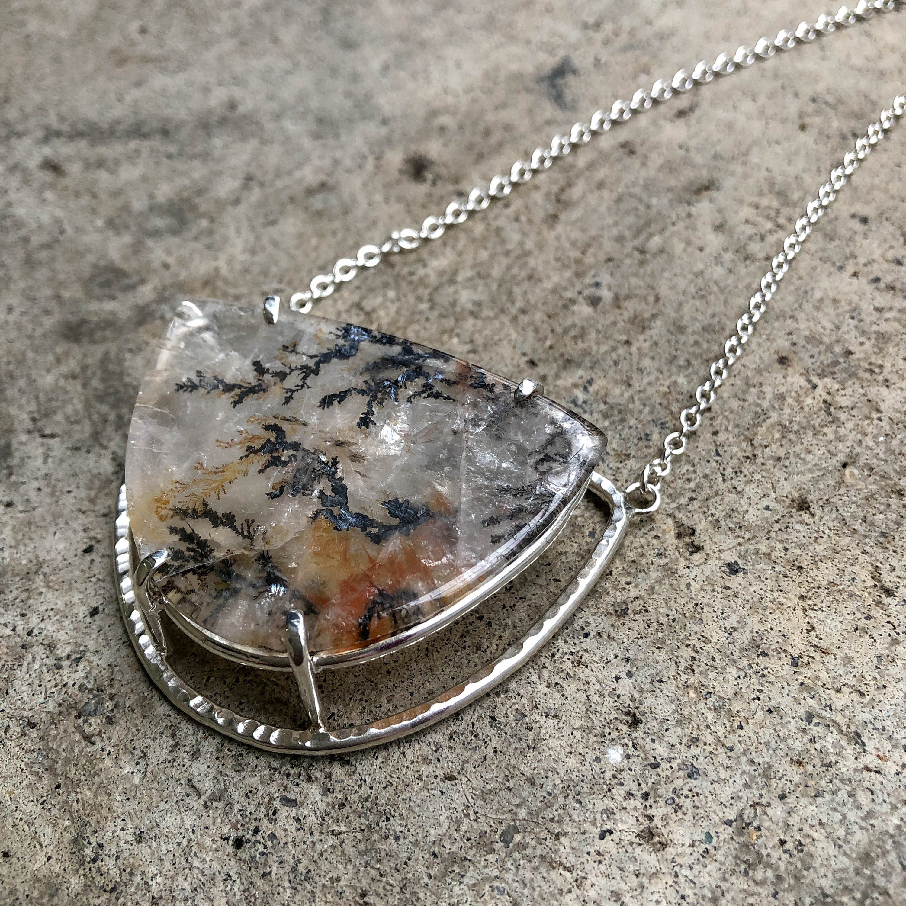 Quartz pendant necklace Clearance