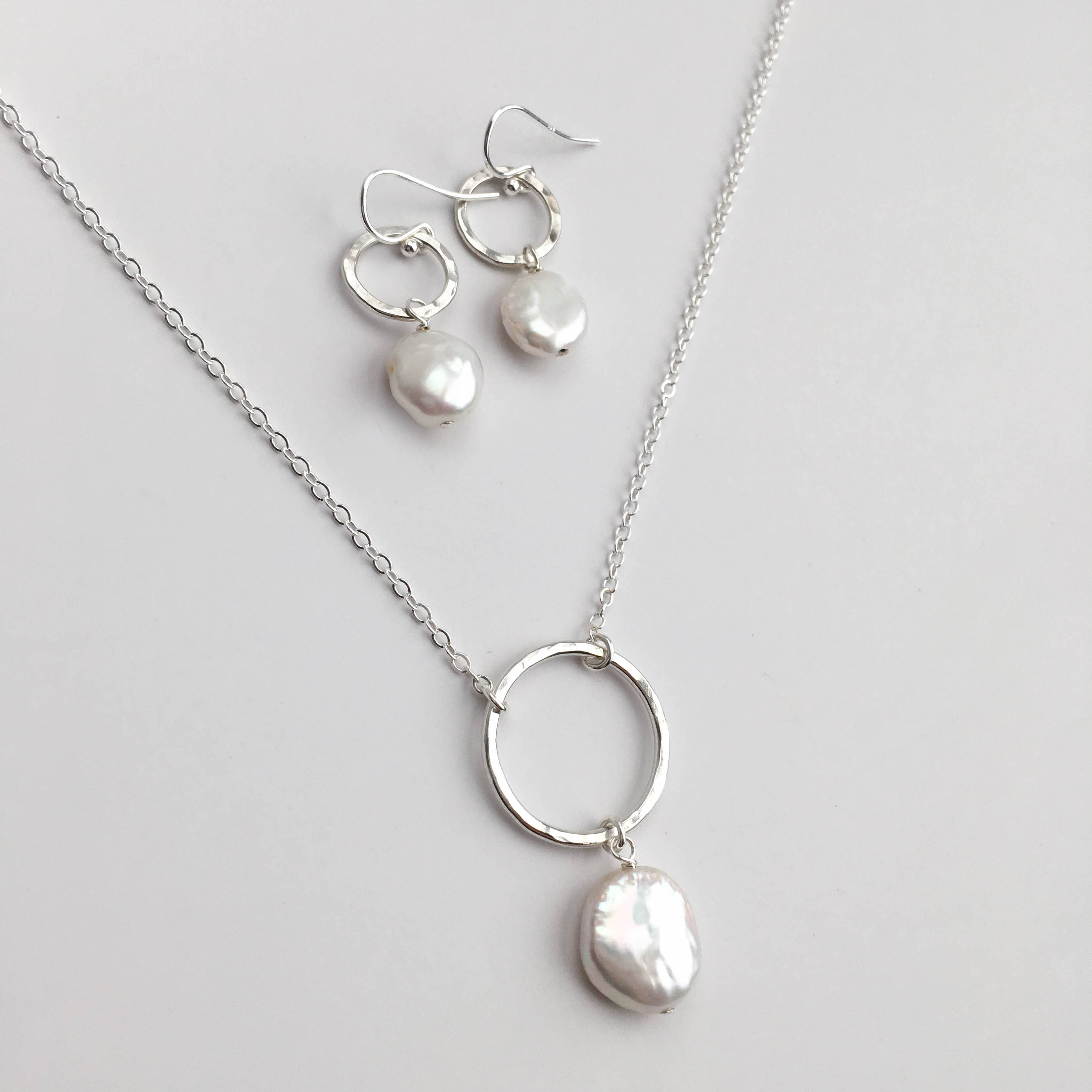 Coin Pearl Drop Necklace