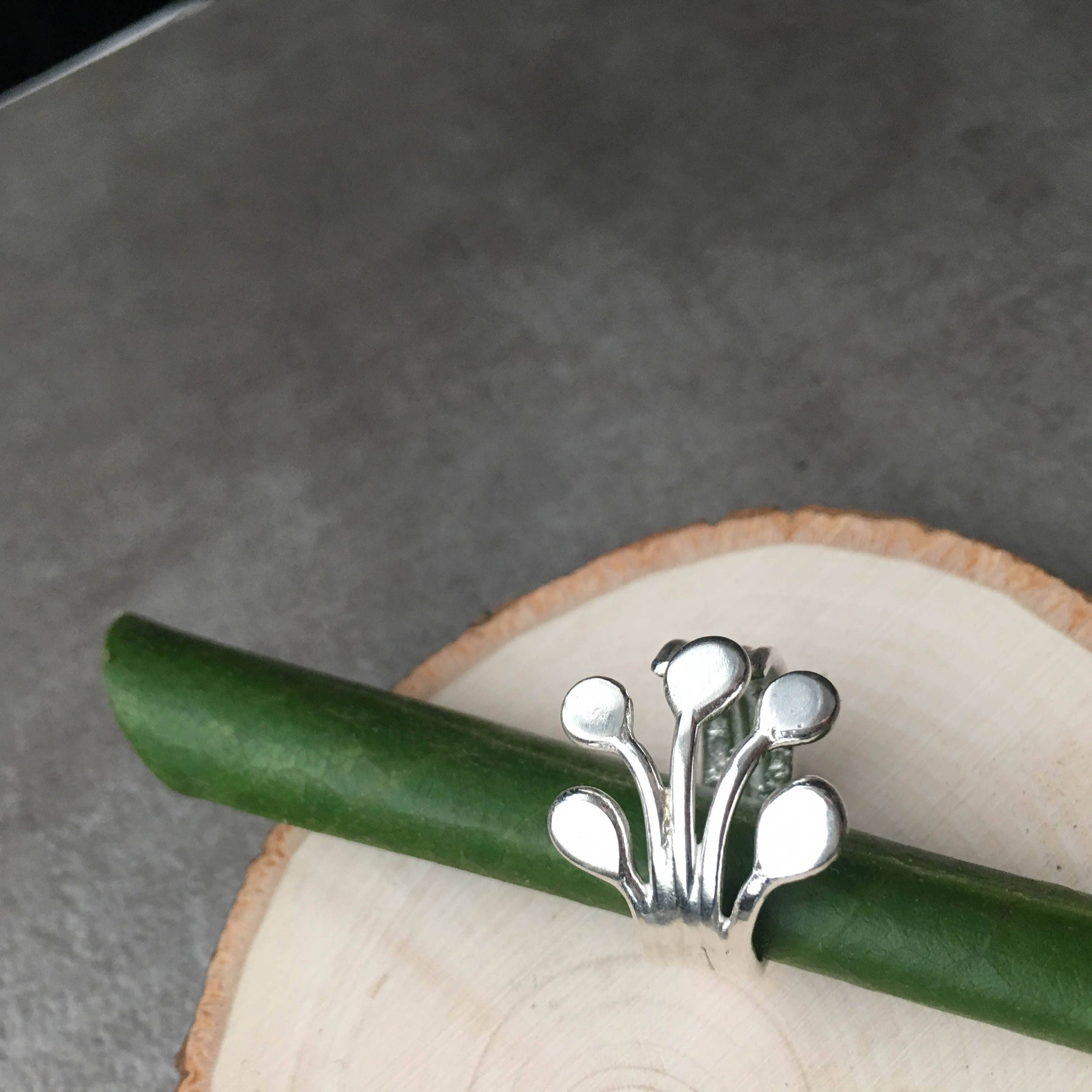 Sterling Silver Sprout Ring Size 8.5