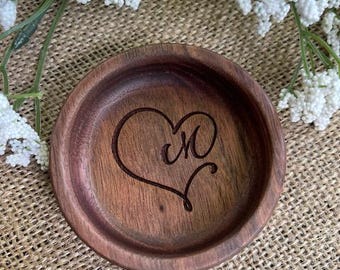Custom Personalized Wooden Ring Dish|Jewelry Tray Holder|Jewelry dish|Bridal party gift|Gift for her|Gift for Mom