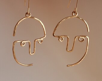 gold earrings under 12000