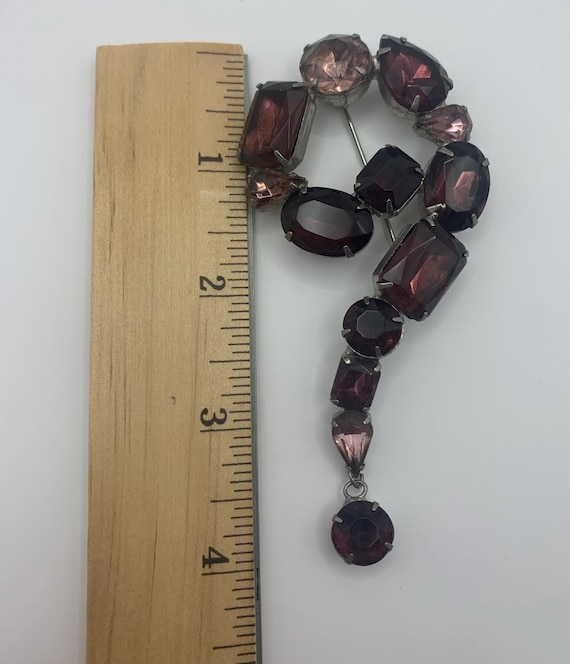 1930s Unsigned Question Mark Brooch - image 5