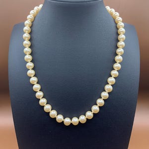 Neiman Marcus Necklaces - Etsy display picture 2