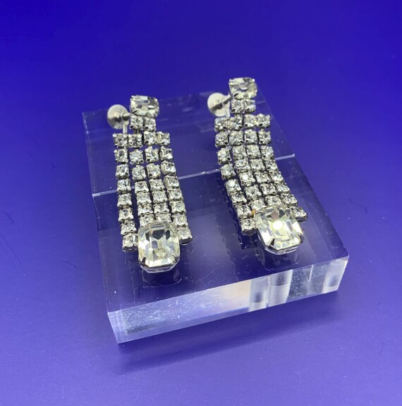 Breathtaking Signed Vintage Kramer Chandelier Ear… - image 2