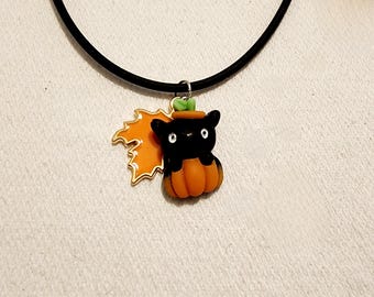 Autumn Kitten and Fall Leaf in Pumpkin Lightweight Necklace