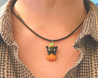 Autumn Kitten in Pumpkin Lightweight Necklace