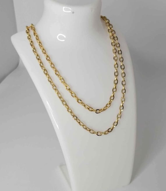 Avon necklace clearance