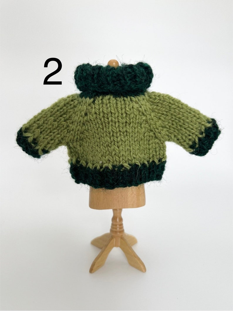 Frog's Knitted Sweater, assorted colors, St Patricks Day 2