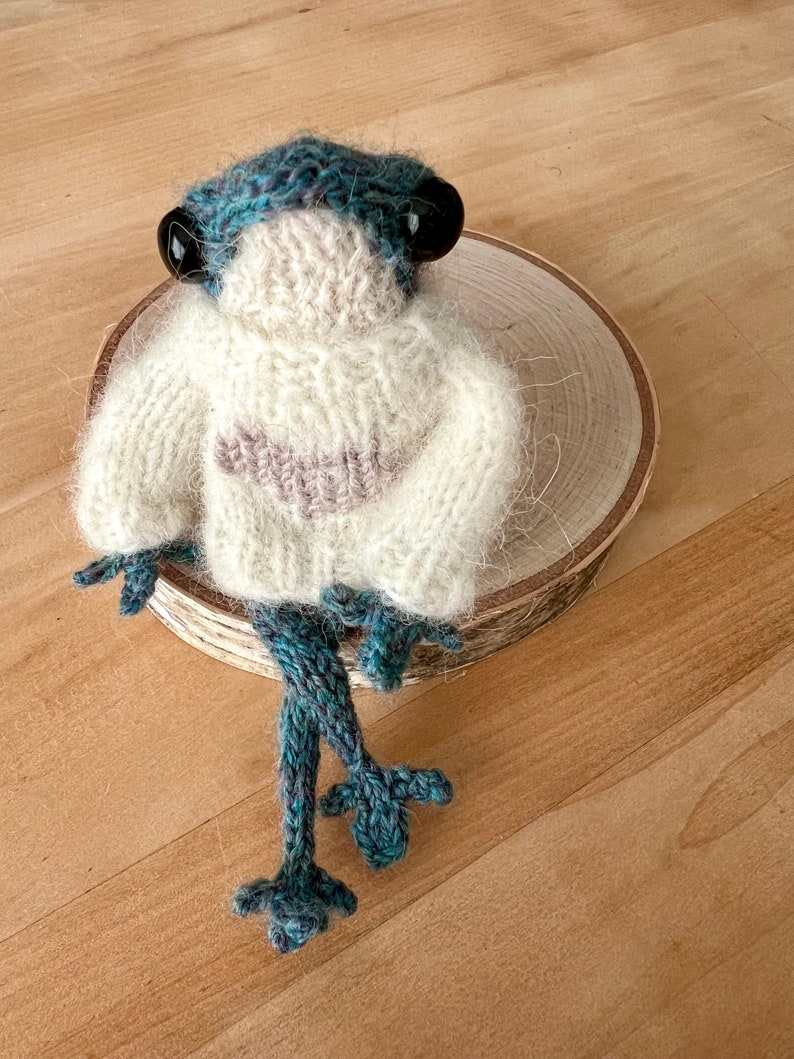 Knitted Frog, assorted colors, dotpebblesknits, as seen on Tiktok image 7