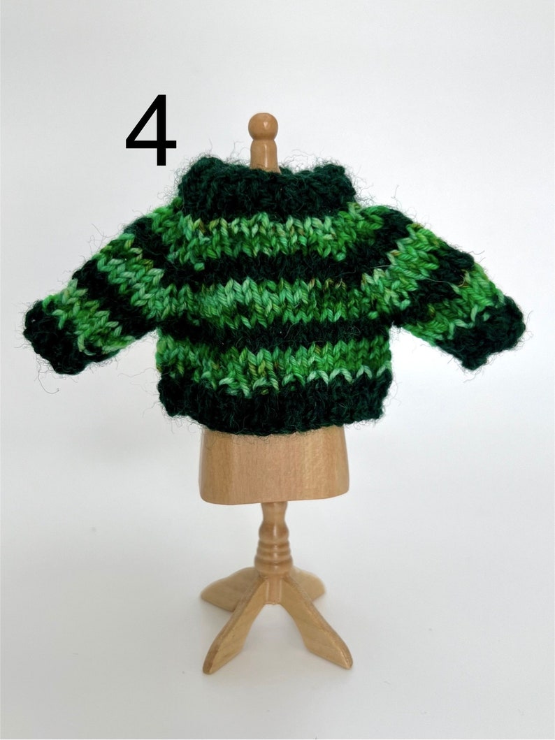Frog's Knitted Sweater, assorted colors, St Patricks Day 4