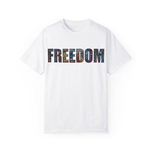 FREEDOM Graphic Tee, Gun-Themed Statement Design, Patriotic Tee, Independence Day Apparel,Casual Wear,2A