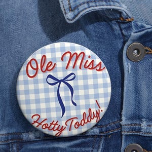 Ole Miss Rebels Button|Game Day Pin|Hotty Toddy Cowgirl Boot Badge|College Spirit Flair|Tailgate Accessory|SEC Football Gift Idea