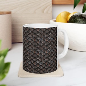 Textured Scale Ceramic Mug, Dragon Scale Pattern Coffee Cup, Gothic Fantasy Drinkware, Unique Gift for Dragon Lovers, Custom Tea Mug