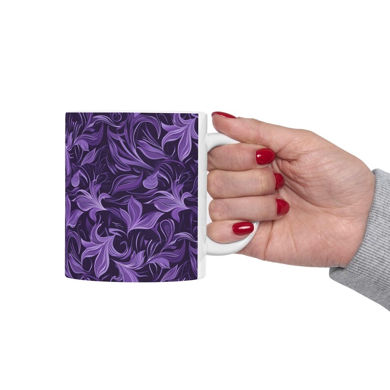 Elegante tazza in ceramica con motivo floreale viola, tazza da caffè artistica, regalo perfetto per gli amanti del tè, arredamento per la casa, festa della mamma, compleanno immagine 6