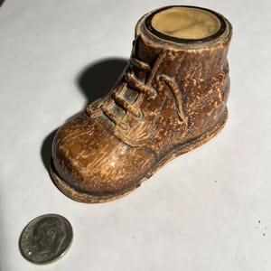 Vintage shoe thermometer