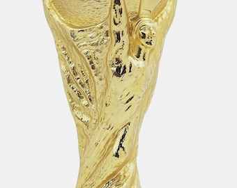 Réplica del trofeo de la Copa del Mundo; trofeo bañado en oro hecho de resina - 9 libras
