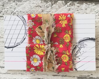 Daisy Fabric Trim, Primitive Ribbon, Flora, Junk Journaling Embellishments , Gift Packaging Old World