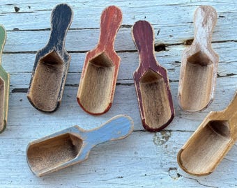 Hand Painted Wooden Scoops, Set of 2 Miniature primitive Decor, Farmhouse, Trinket shelf sitter, Distressed Decoration
