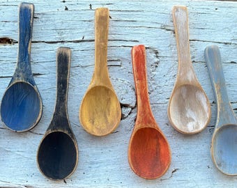 Hand Painted Wooden Spoons, Set of 2 Miniature primitive Decor, Farmhouse, Trinket shelf sitter, Distressed Decoration