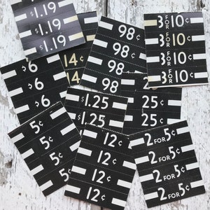 Etiquetas de preços de lojas vintage, novas coisas efêmeras de estoque antigo, etiquetas em preto e branco, lote de variedades, material de lixo eletrônico