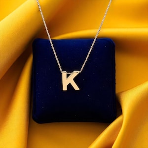 Collar con inicial de oro macizo de 14 quilates: colgante de letra personalizado, regalo de joyería personalizado para ella, elegante dije minimalista.