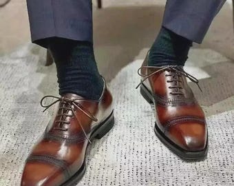 Chaussures habillées richelieu en cuir marron faites main : chaussures cousues Goodyear à bout cap