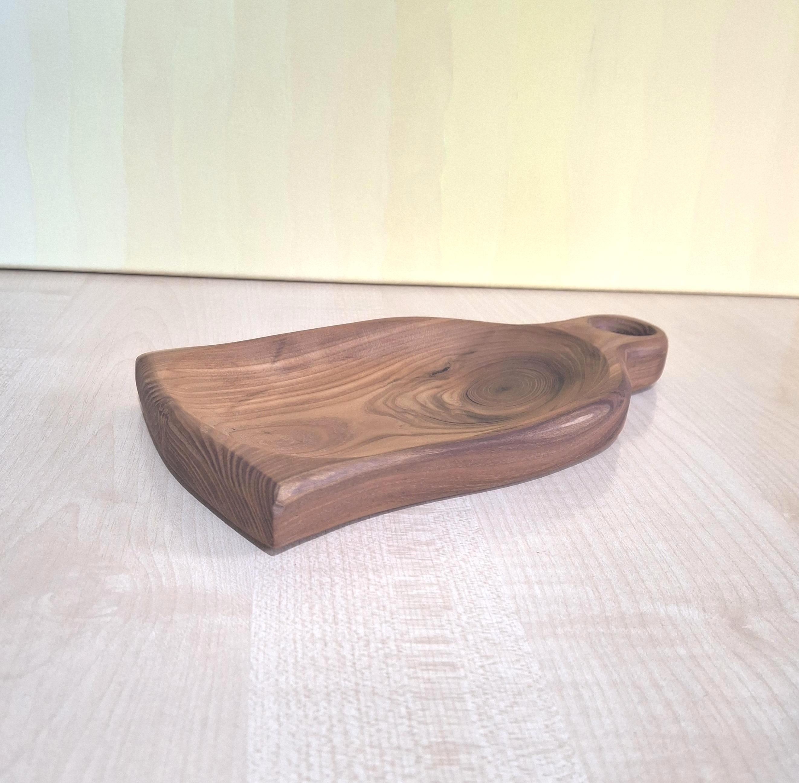 Handmade Russian Olive Wood Bowl, Rustic Serving Platter — image 3