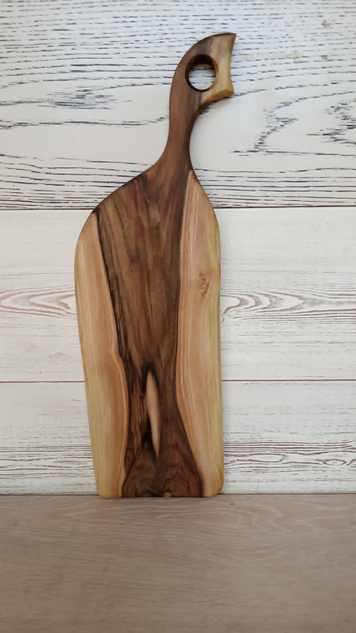 Handmade Walnut Chopping Board, Serving Platter, Charcuterie Board — image 6