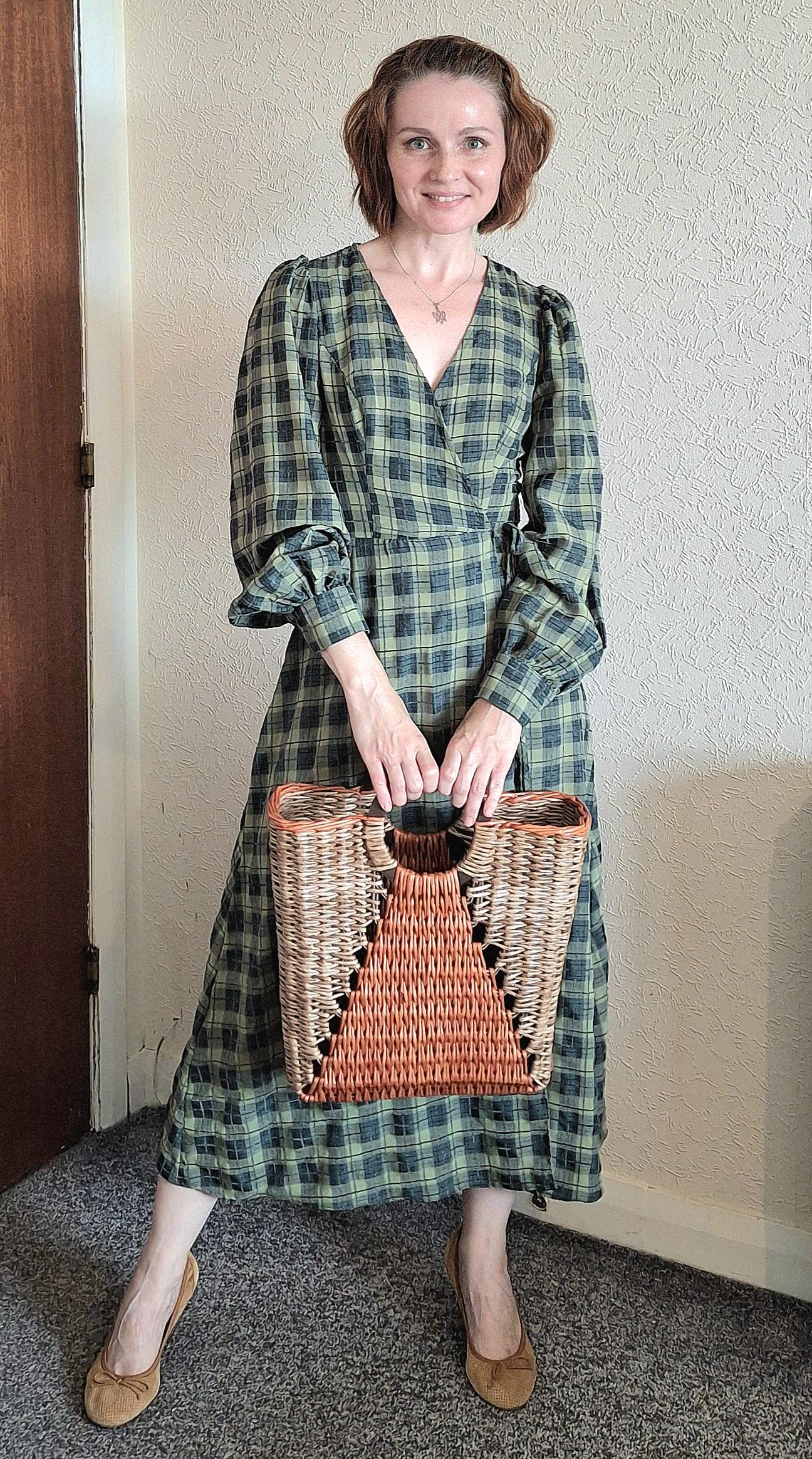 Handwoven Wicker Handbag: Natural Willow Basket Tote — image 2