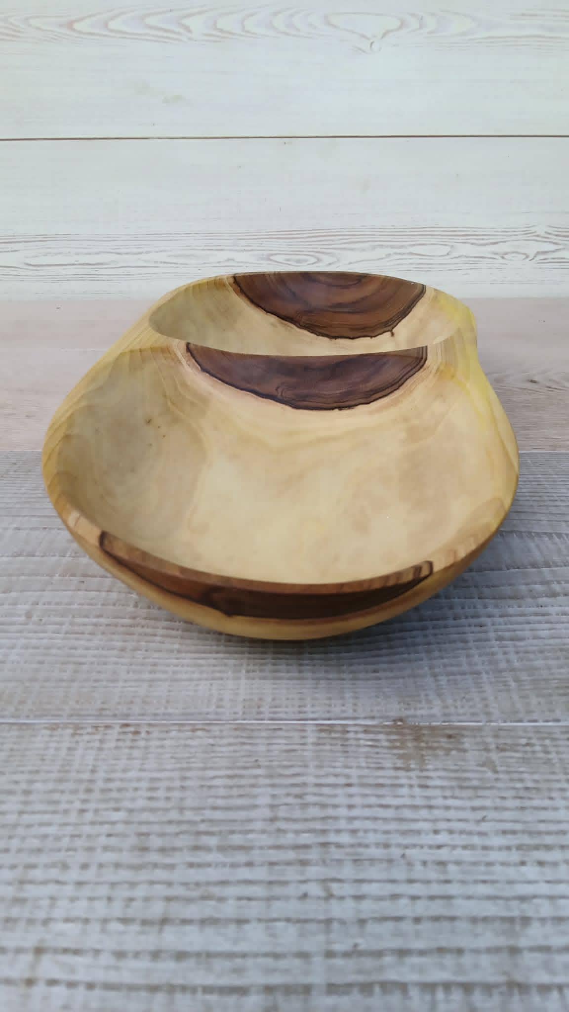 Hand Carved Wooden Bowl: Acacia Wood Serving Plate — image 6
