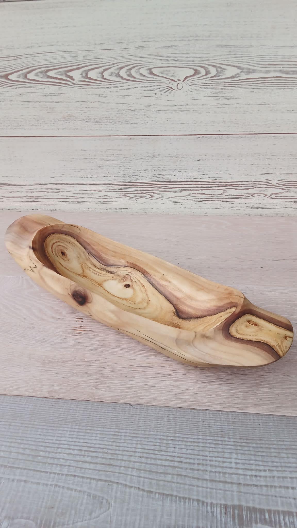 Handmade Walnut Wooden Bowl: Rustic Serving Platter, Fruit & Salad — image 4