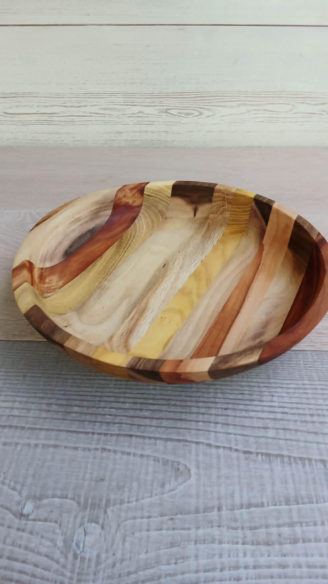 Handmade Wood Plates: Round Serving Bowl, Rustic Decor — image 2