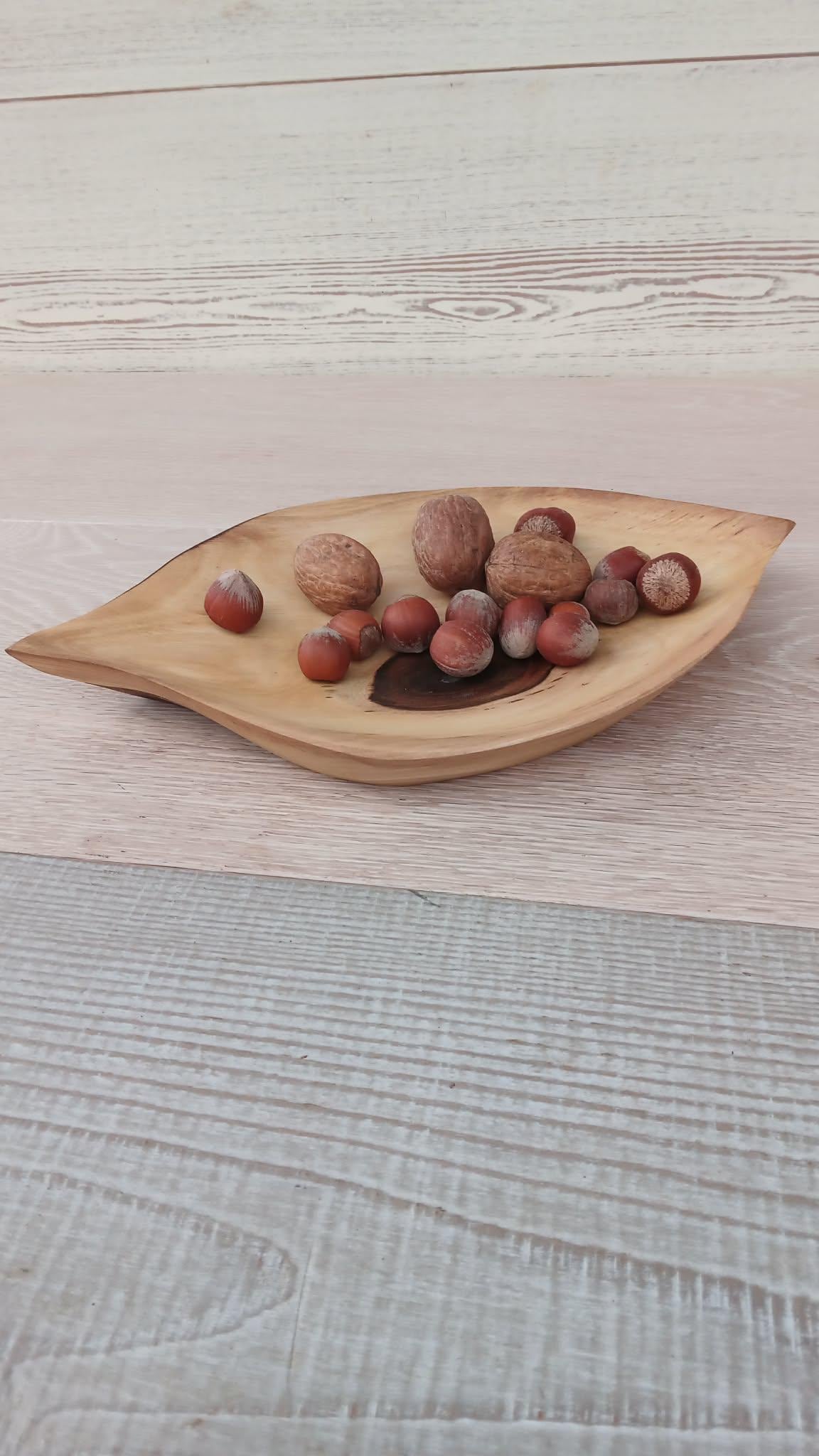 Handmade Walnut Wooden Bowl: Rustic Serving Platter, Fruit & Salad — image 3