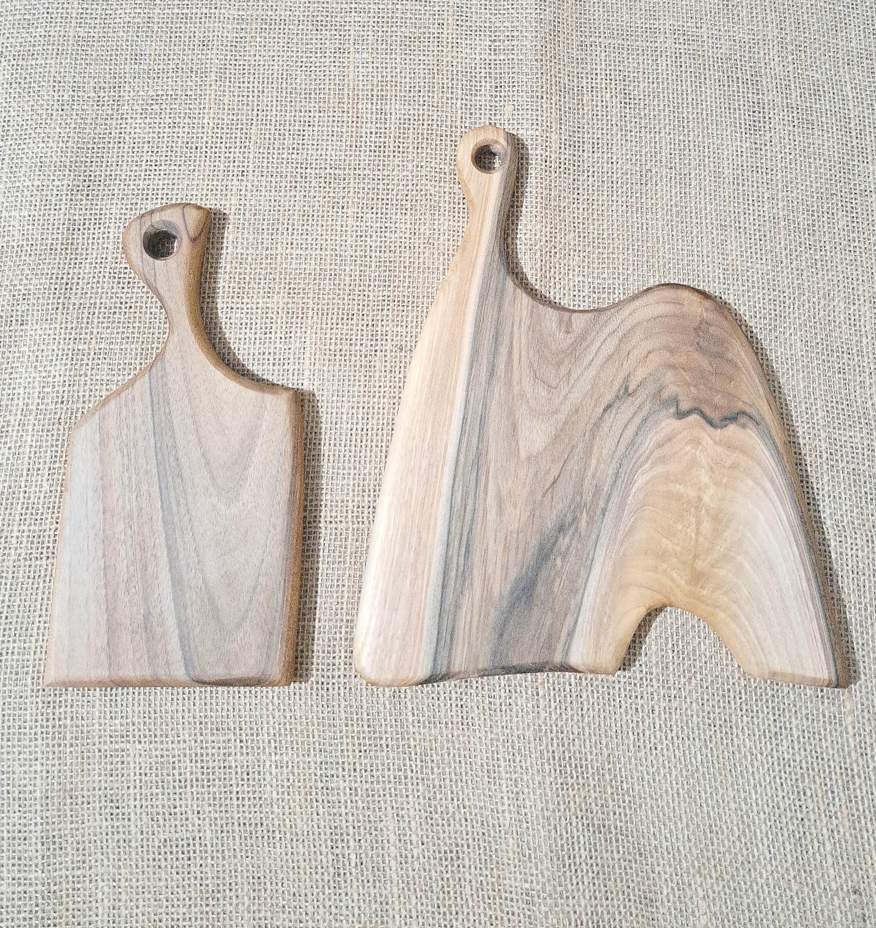 Handmade Walnut Wood Chopping Board: Rustic Cutting Cheese Board — image 9
