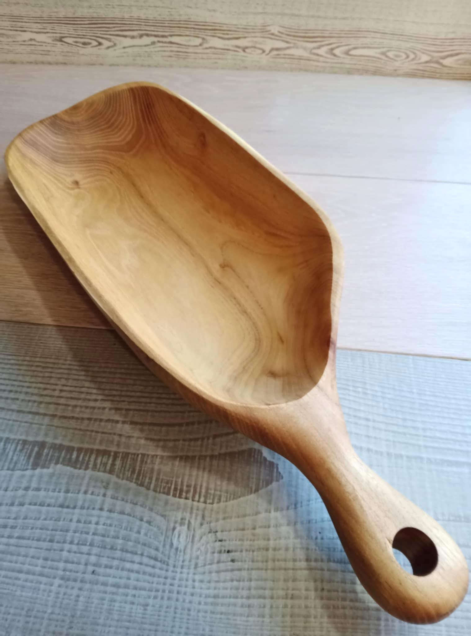 Acacia Wood Wooden Bowl: Rustic Tapas Platter, Serving Dish (47x17x5.5 cm) — image 3