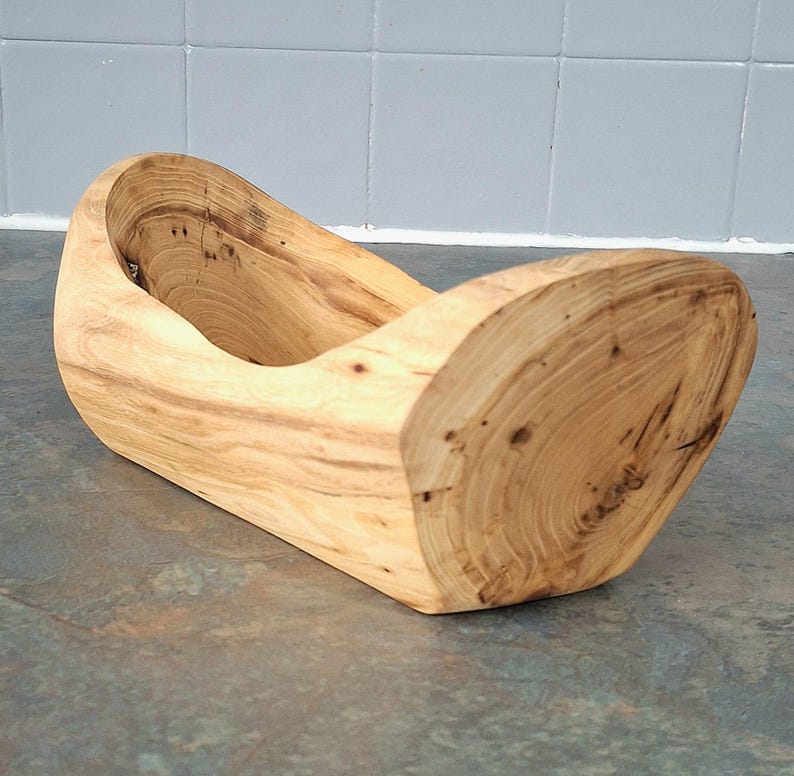 Handgefertigte Schale aus Eichenholz: Schmucktablett aus geschnitztem Holz, rustikales Schmucktablett, Obstschale, Salatteller Bild 9